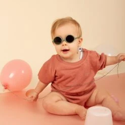 Ki ET La Lunettes De Soleil De Bébé Diabola Kaki -Fillettes & Fiston Soldes ki et la lunettes de soleil de bebe diabola kaki 2
