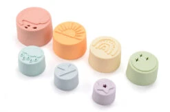 Loulou Lollipop Tour à Empiler En Silicone Rainbow -Fillettes & Fiston Soldes loulou lollipop tour a empiler en silicone rainbow 3