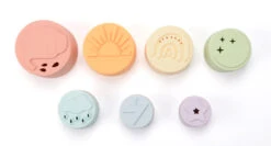 Loulou Lollipop Tour à Empiler En Silicone Rainbow -Fillettes & Fiston Soldes loulou lollipop tour a empiler en silicone rainbow 5