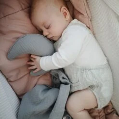 Mushie Doudou-Lune Tradewinds -Fillettes & Fiston Soldes mushie doudou lune tradewinds 2