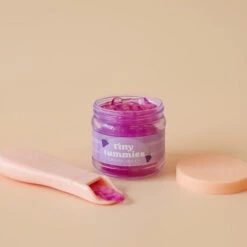 Tiny Harlow Ensemble Purée Tiny Tummies Pour Poupée Raisin